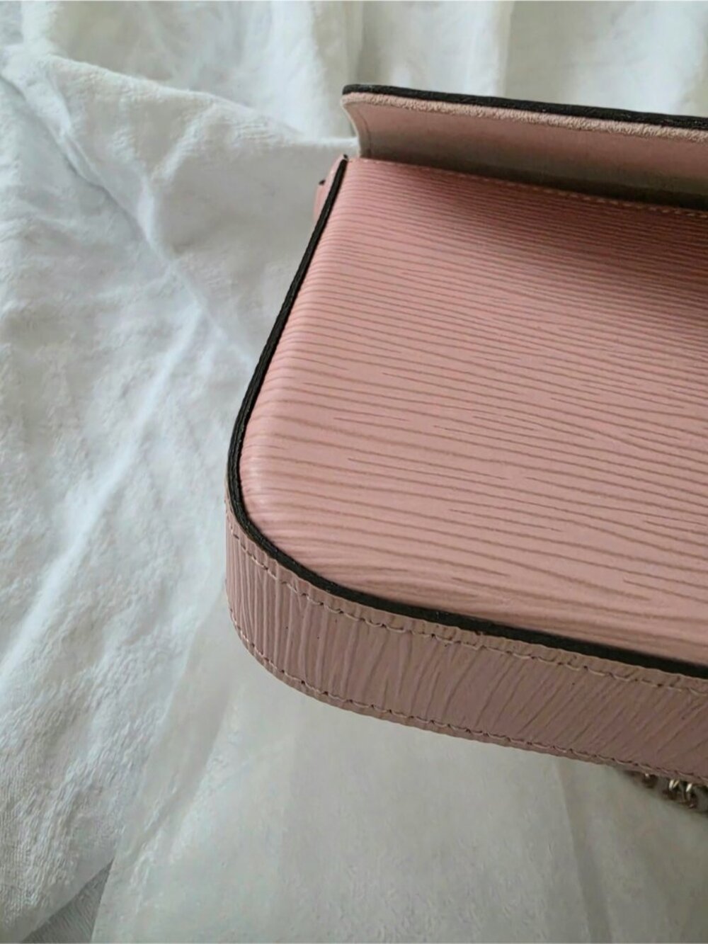 Authentic Louis Vuitton Epi LEATHER Pink Envelope Crossbody Mini Bag Clutch - Picture 9 of 14
